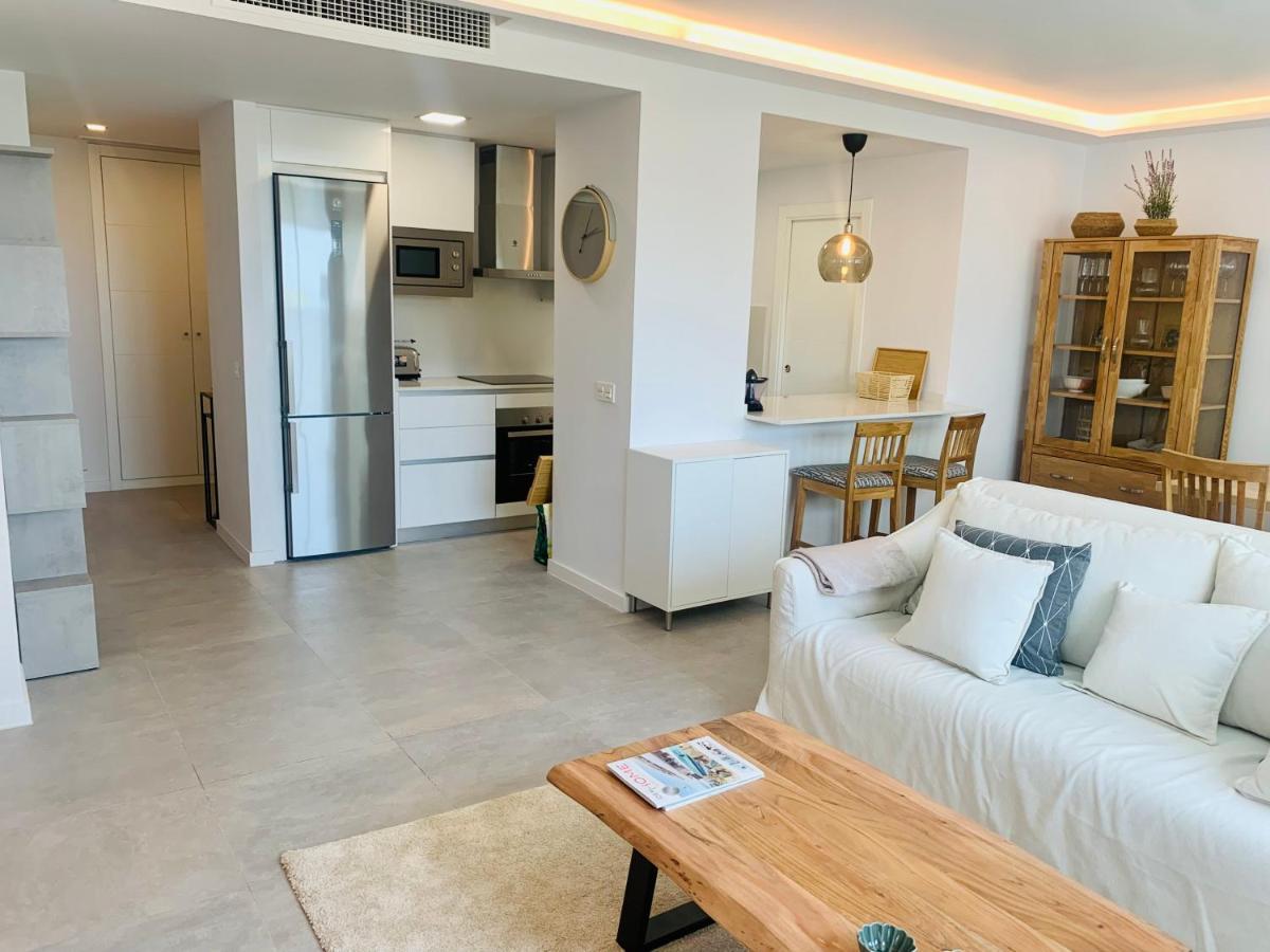 Apartment Sea View Luxury New Port Marbella