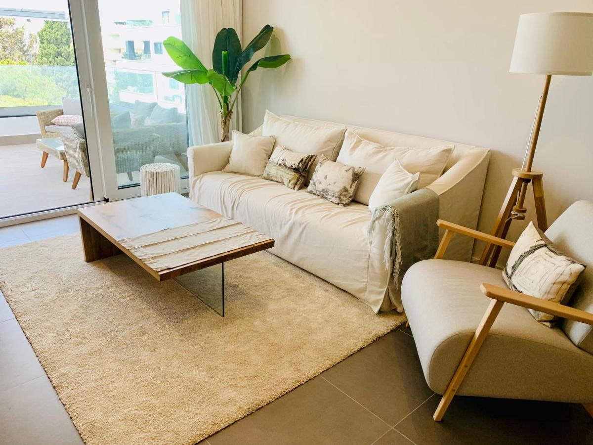 Apartment Sea View Luxury New Port